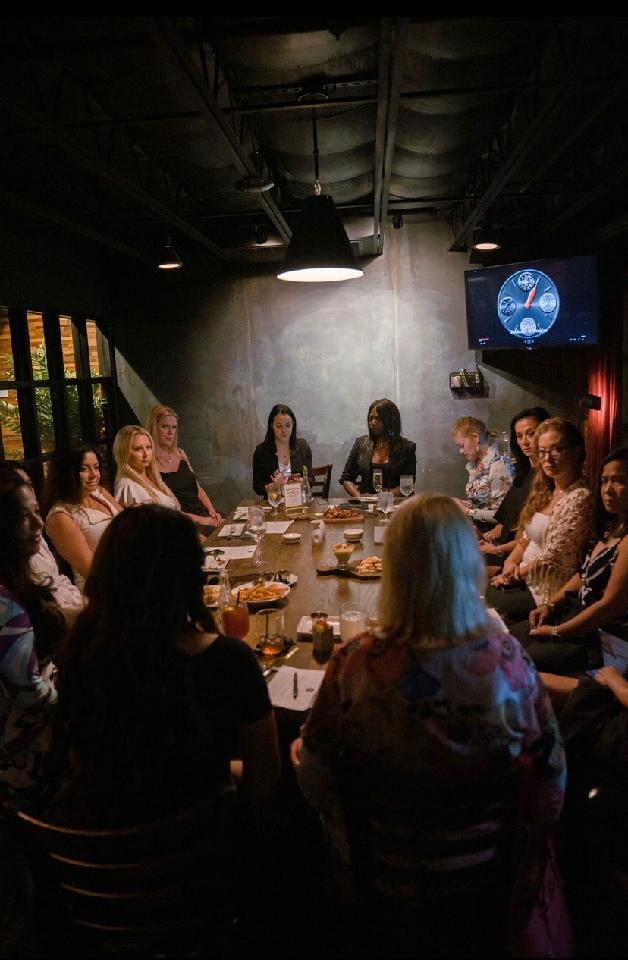 women having a meeting